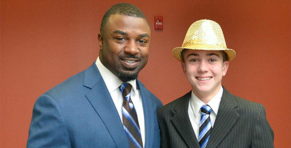 Brian Westbrook and event attendee